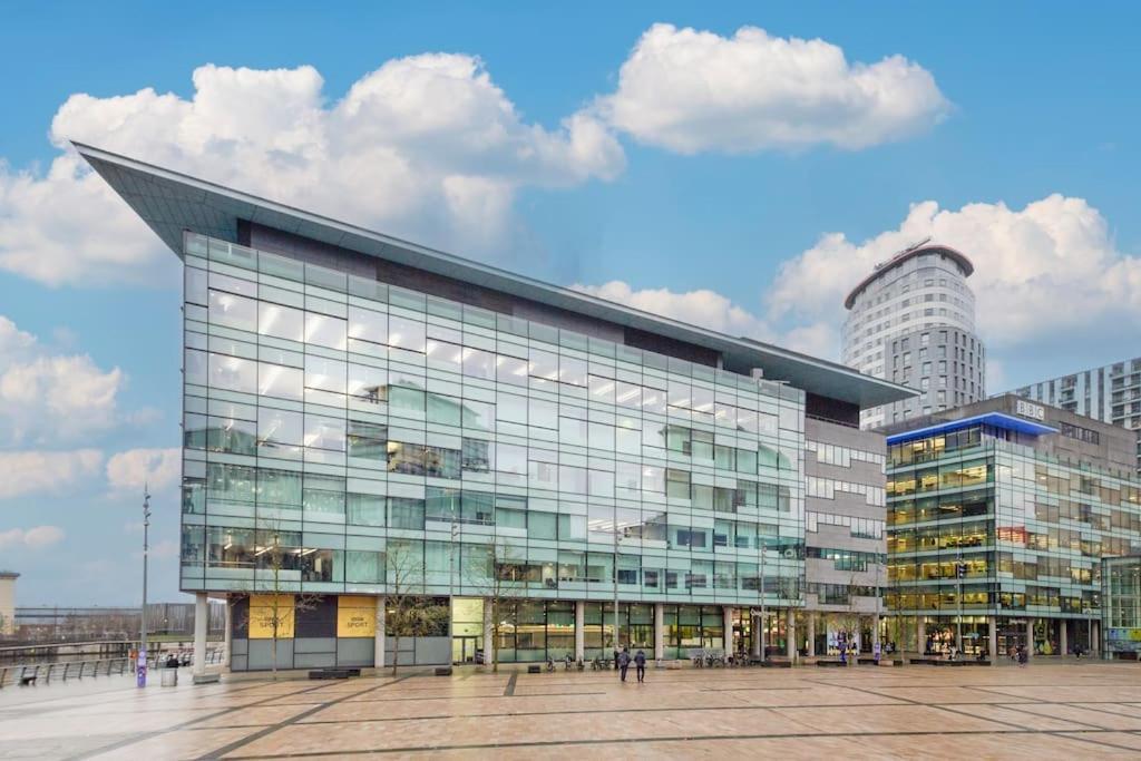Stylish Mediacity 2Bed, Sleeps 6, Amazing Views Manchester Zewnętrze zdjęcie
