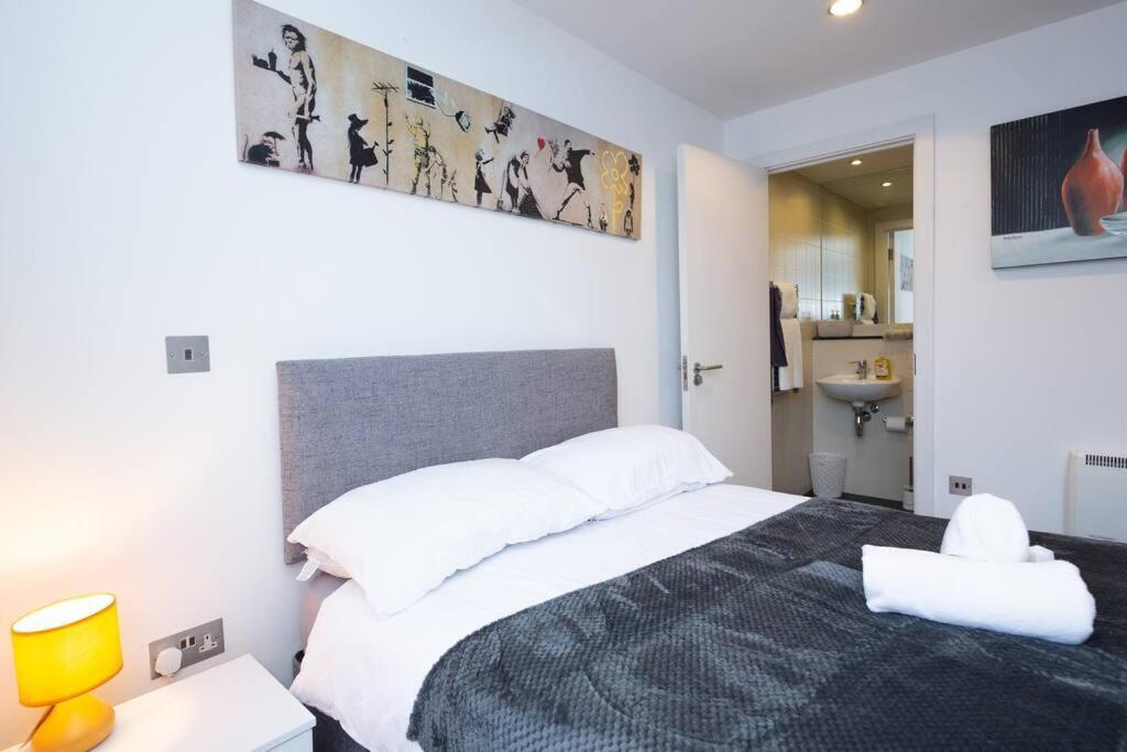 Stylish Mediacity 2Bed, Sleeps 6, Amazing Views Manchester Zewnętrze zdjęcie